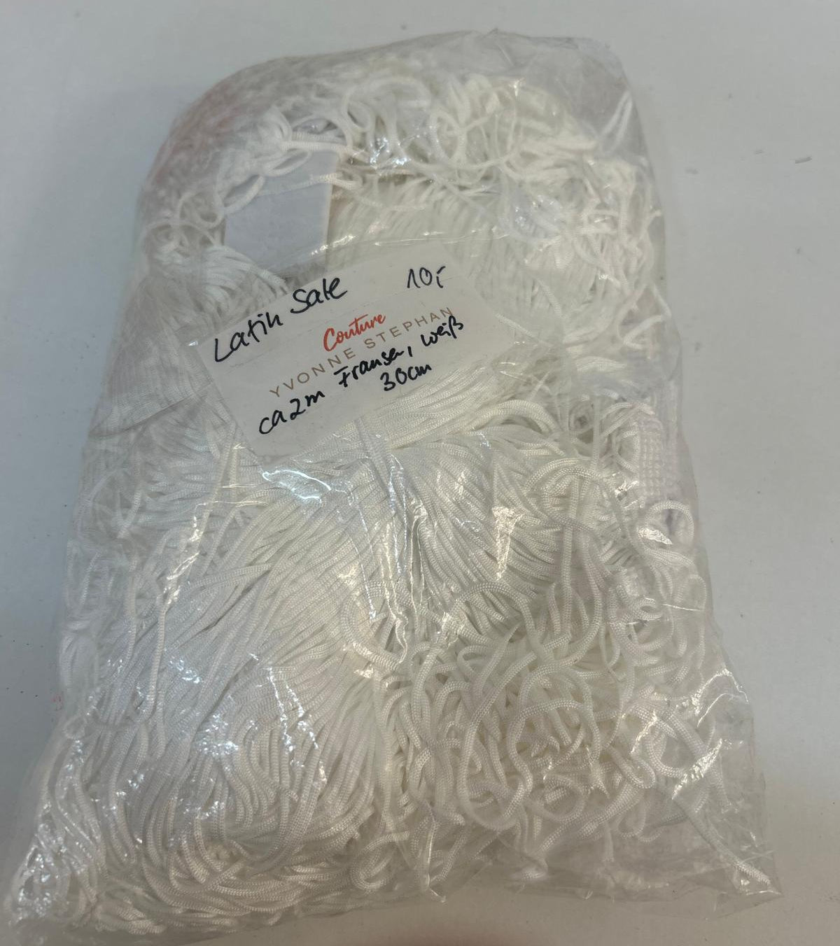 Fransen, weiß (ca. 2m x 30cm)