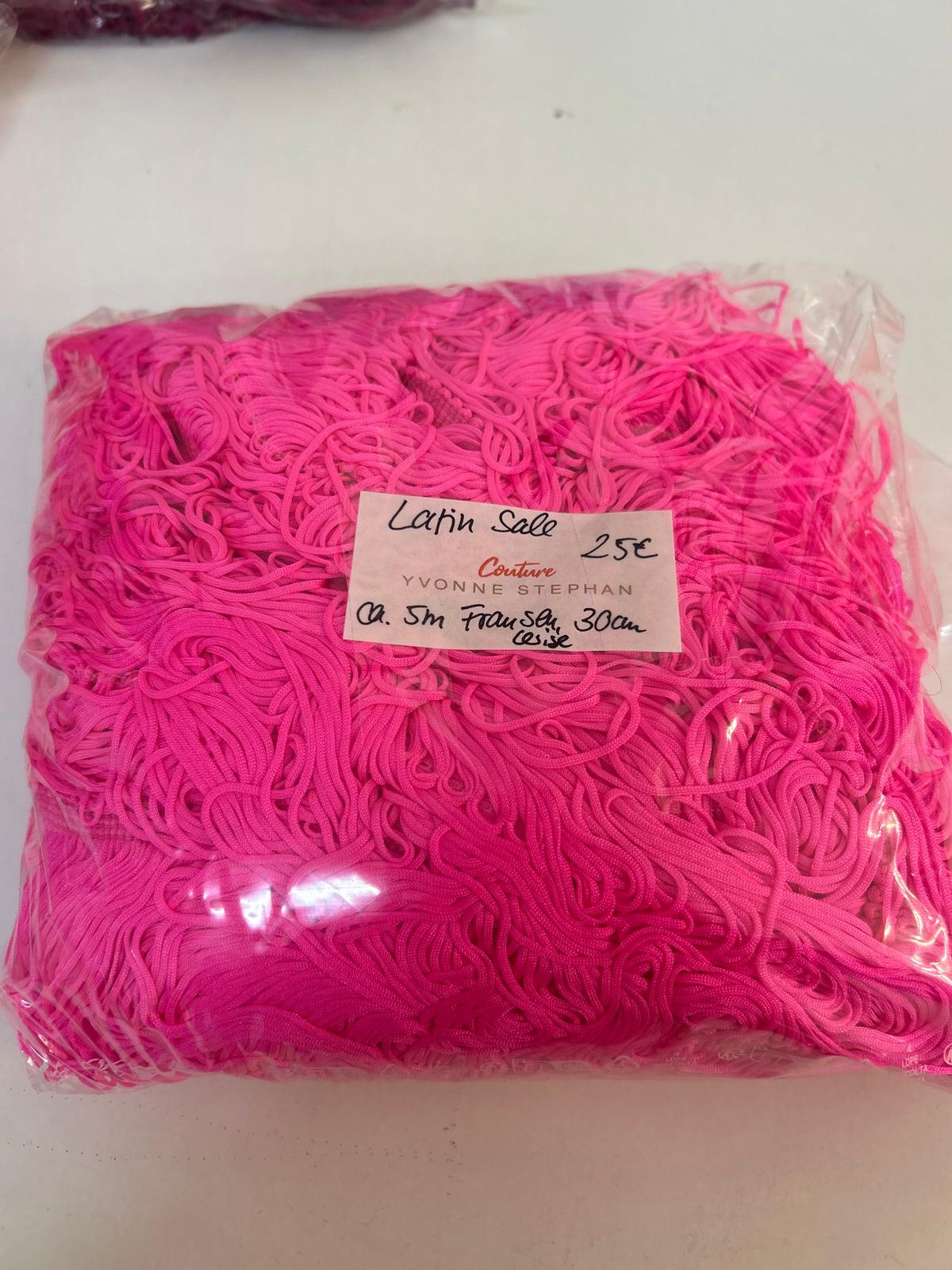 Fransen, cerise (ca. 5m x 30cm)