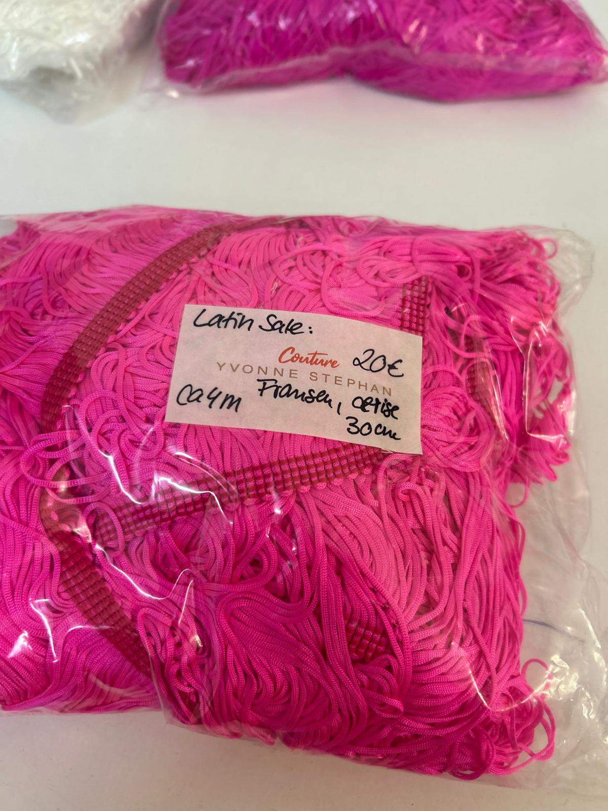 Fransen, cerise (Ca. 4m x 30cm)